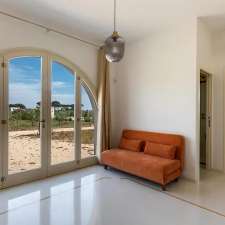 Donna Sofia By Perle Di Puglia