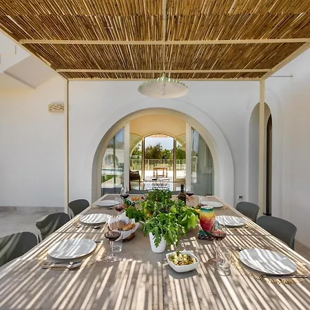 Donna Sofia By Perle Di Puglia