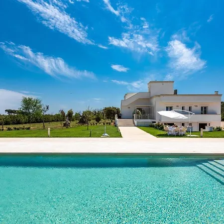 Donna Sofia By Perle Di Puglia * Alezio